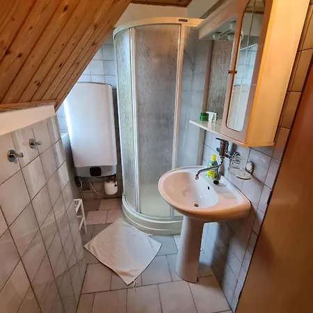 Pensjonat Chata U Zamku Cenkovice