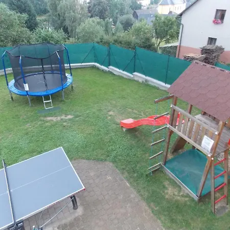 Chata U Zamku * Cenkovice