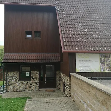 Pensjonat Chata U Zamku *